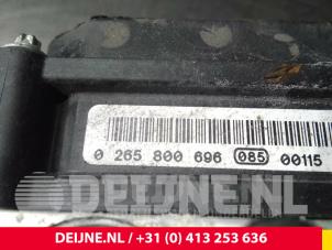 Peugeot Expert ABS Pomp O56605 foto 4