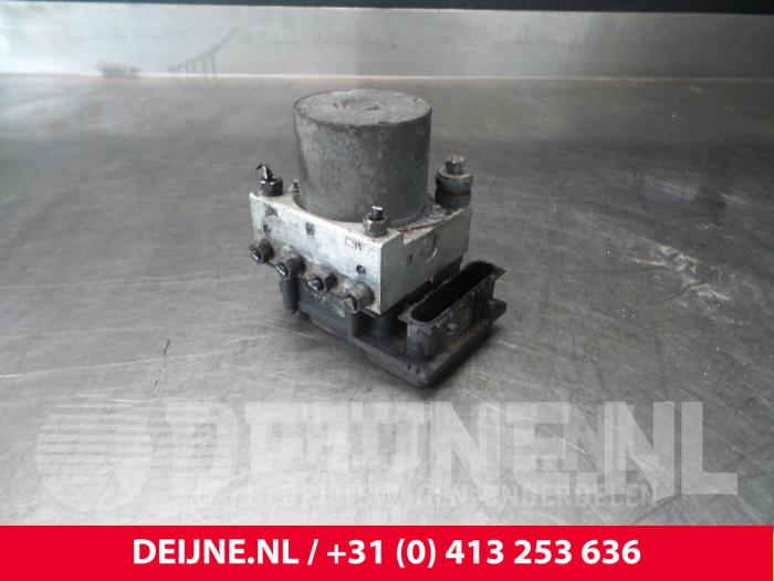 Peugeot Partner ABS Pomp O56618