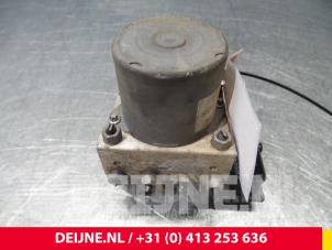 Peugeot Boxer ABS Pomp O56632 foto 2
