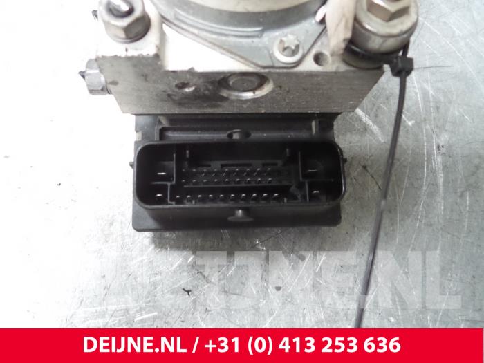 Peugeot Boxer ABS Pumpe O56633