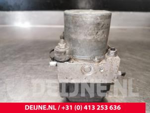 Peugeot Boxer ABS Pumpe O56634 foto 4