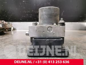 Peugeot Boxer ABS pump O56639 photo 2