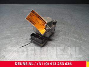 Peugeot Bipper ABS Pumpe O56646 foto 2