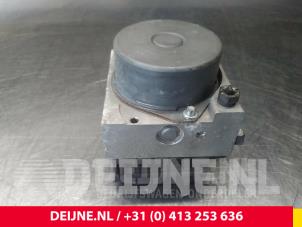 Renault Kangoo ABS Pomp O56720 foto 3