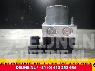 Renault Kangoo ABS Pomp O56723 foto 4