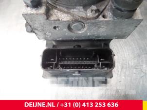Renault Master ABS Pumpe O56729 foto 3