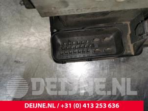 Seat Toledo ABS Pomp O56756 foto 3
