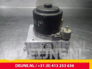 Toyota Hiace ABS Pumpe O56763 foto 2