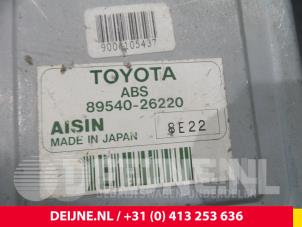 Toyota Hiace ABS Computer O56773 foto 2