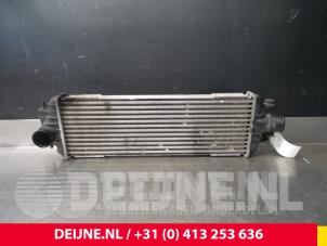 Renault Trafic Intercooler O56977 foto 2