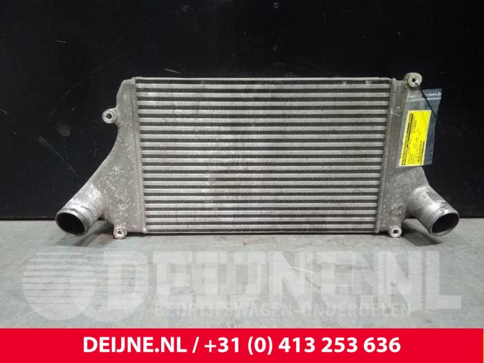 Gebruikte Intercooler Mitsubishi Canter 3.0 Di-D 16V 35 Prijs € 90,75 Inclusief btw aangeboden door van Deijne Onderdelen Uden B.V.