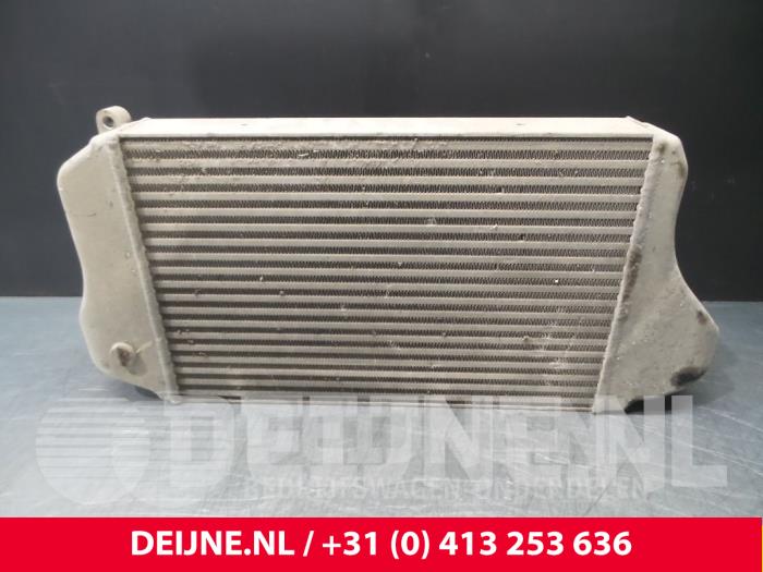 Gebruikte Intercooler Mitsubishi Canter Prijs € 90,75 Inclusief btw aangeboden door van Deijne Onderdelen Uden B.V.