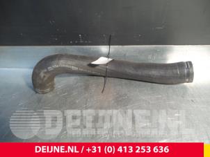 Gebruikte Intercooler Slang Iveco New Daily Prijs € 18,15 Inclusief btw aangeboden door van Deijne Onderdelen Uden B.V.