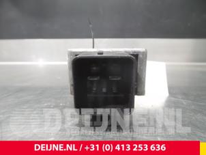 Renault Kangoo Cooling fin relay O57035 photo 3