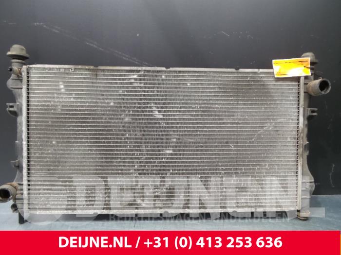 Gebruikte Radiateur Ford Transit Prijs € 90,75 Inclusief btw aangeboden door van Deijne Onderdelen Uden B.V.