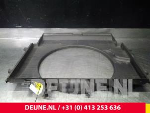 Mercedes Vito Kühlgebläsegehäuse O57289 foto 2