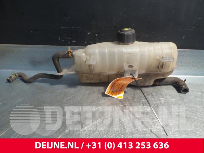 Renault Clio Ausgleichsbehälter O57417