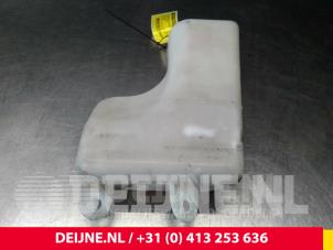 Toyota Dyna Ausgleichsbehälter O57422 foto 2
