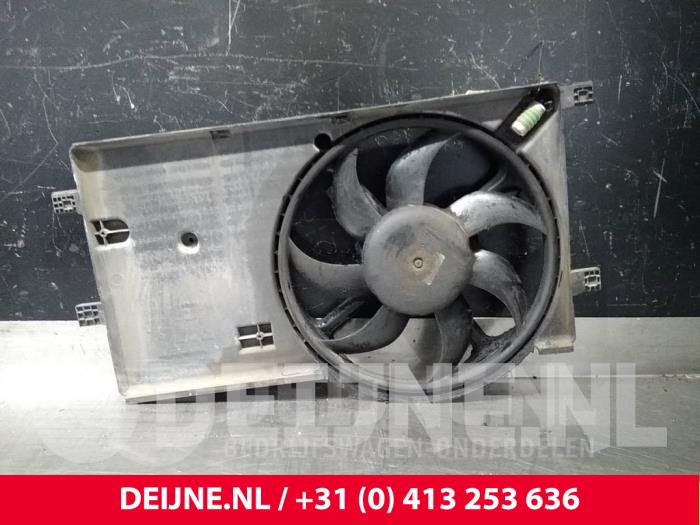 Citroen Nemo Kühlgebläse O57538