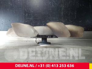 Toyota Dyna RI Scheibe Intelligent O57641 foto 3