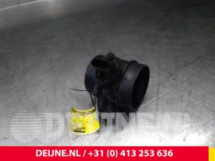 Gebruikte Luchtmassameter Mercedes E (W211) 2.2 E-220 CDI 16V Prijs € 15,00 Margeregeling aangeboden door van Deijne Onderdelen Uden B.V.