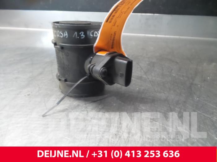 Opel Corsa Luftmassenmesser O57690