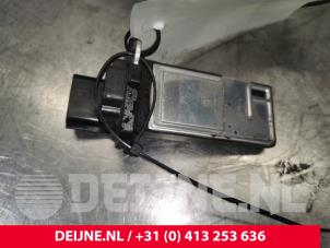 Opel Corsa Air mass meter O57705 photo 2