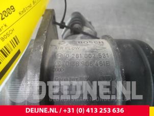 Volkswagen Caddy Luchtmassameter O57728 foto 3
