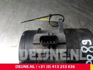 Volkswagen Transporter Luchtmassameter O57730 foto 3