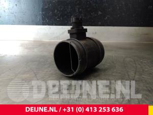Fiat Doblo Luchtmassameter O57743 foto 2