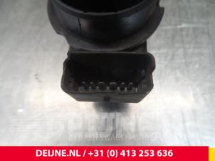 Citroen C3 Air mass meter O57769 photo 3