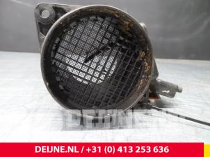 Citroen Berlingo Luchtmassameter O57770 foto 2
