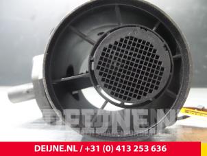 Mercedes E-Klasse Luftmengenmesser O57857 foto 2