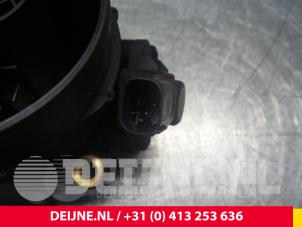 Mercedes E-Klasse Luftmengenmesser O57857 foto 4