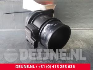 Opel Vivaro Luftmengenmesser O57887 foto 2