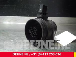 Volkswagen Crafter Luftmengenmesser O57922 foto 2