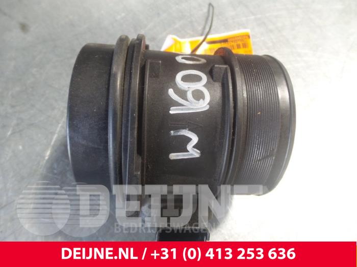 Gebruikte Luchthoeveelheidsmeter Fiat Scudo Prijs € 24,20 Inclusief btw aangeboden door van Deijne Onderdelen Uden B.V.