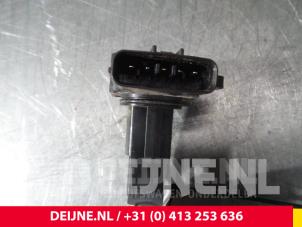 Toyota Hiace Luftmengenmesser O58130 foto 2