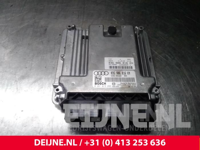 Audi A4 Computer Motormanagement O58203