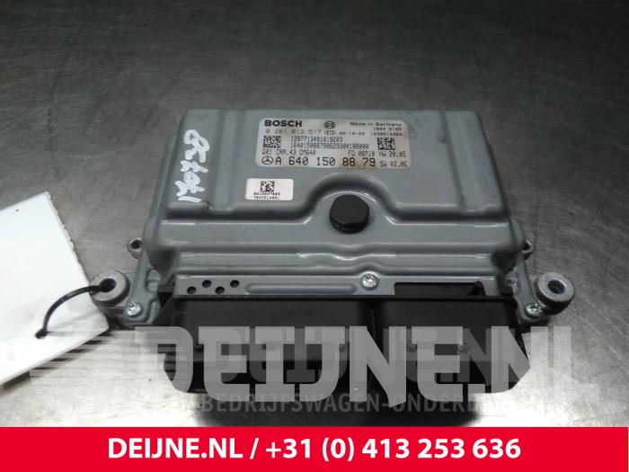 Mercedes A-Klasse Engine management computer O58260