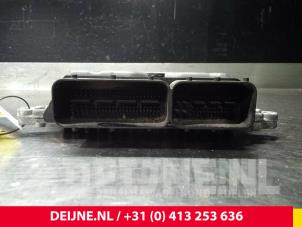 Mercedes B-Klasse Engine management computer O58262 photo 3