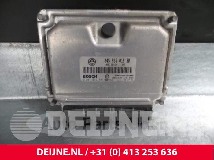 Volkswagen Polo Steuergerät Motormanagement O58326