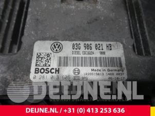 Volkswagen Golf Engine management computer O58351 photo 4