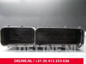 Volkswagen Golf Engine management computer O58356 photo 2