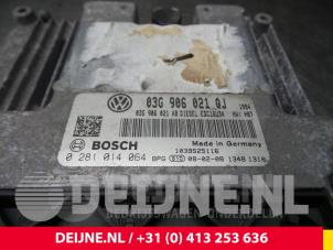 Volkswagen Golf Engine management computer O58359 photo 4