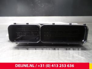 Volkswagen Golf Engine management computer O58359 photo 3