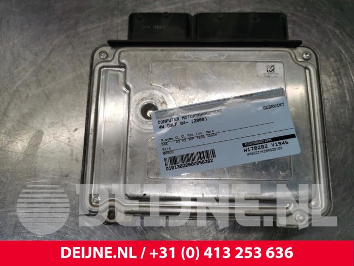 Volkswagen Golf Engine management computer O58362
