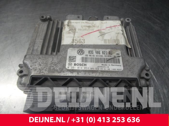 Volkswagen Golf Computer Motormanagement O58363