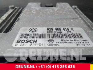 Volkswagen Caddy Steuergerät Motormanagement O58368 foto 4