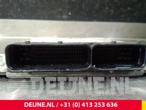 Chrysler Grand Voyager Engine management computer O58450 photo 3